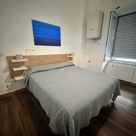 Riviera Apartment Napoli-3